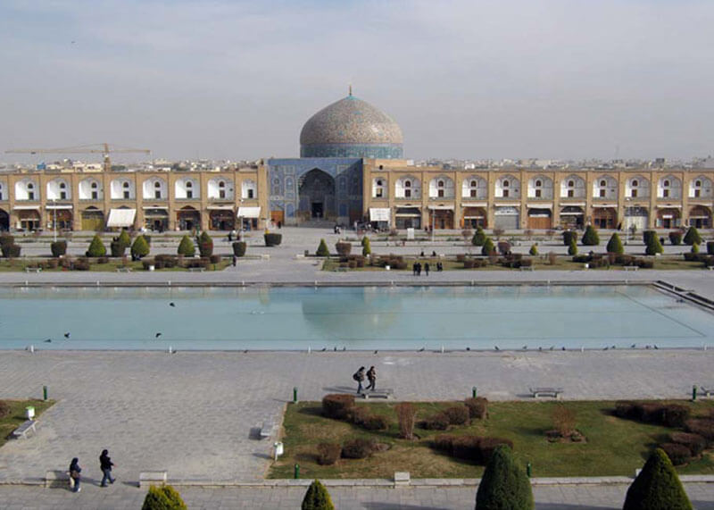 Isfahan_Sheikh_Lotfollah_Mosque_Alighapoo_20101