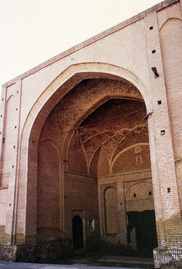 Tomb-of-Seyed-Eshagh-Saveh-041